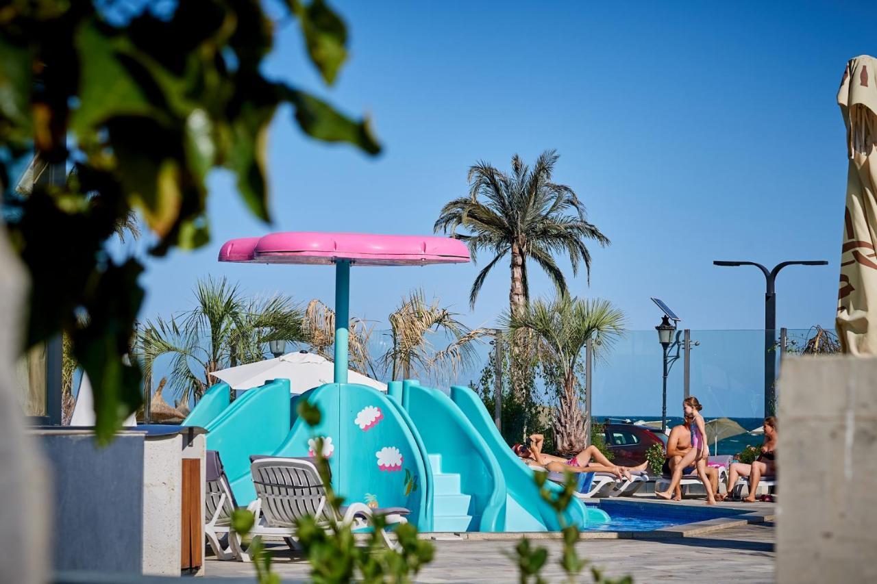 Olive Apartment In Spa N Pool Resort-Parking Mamaia Kültér fotó