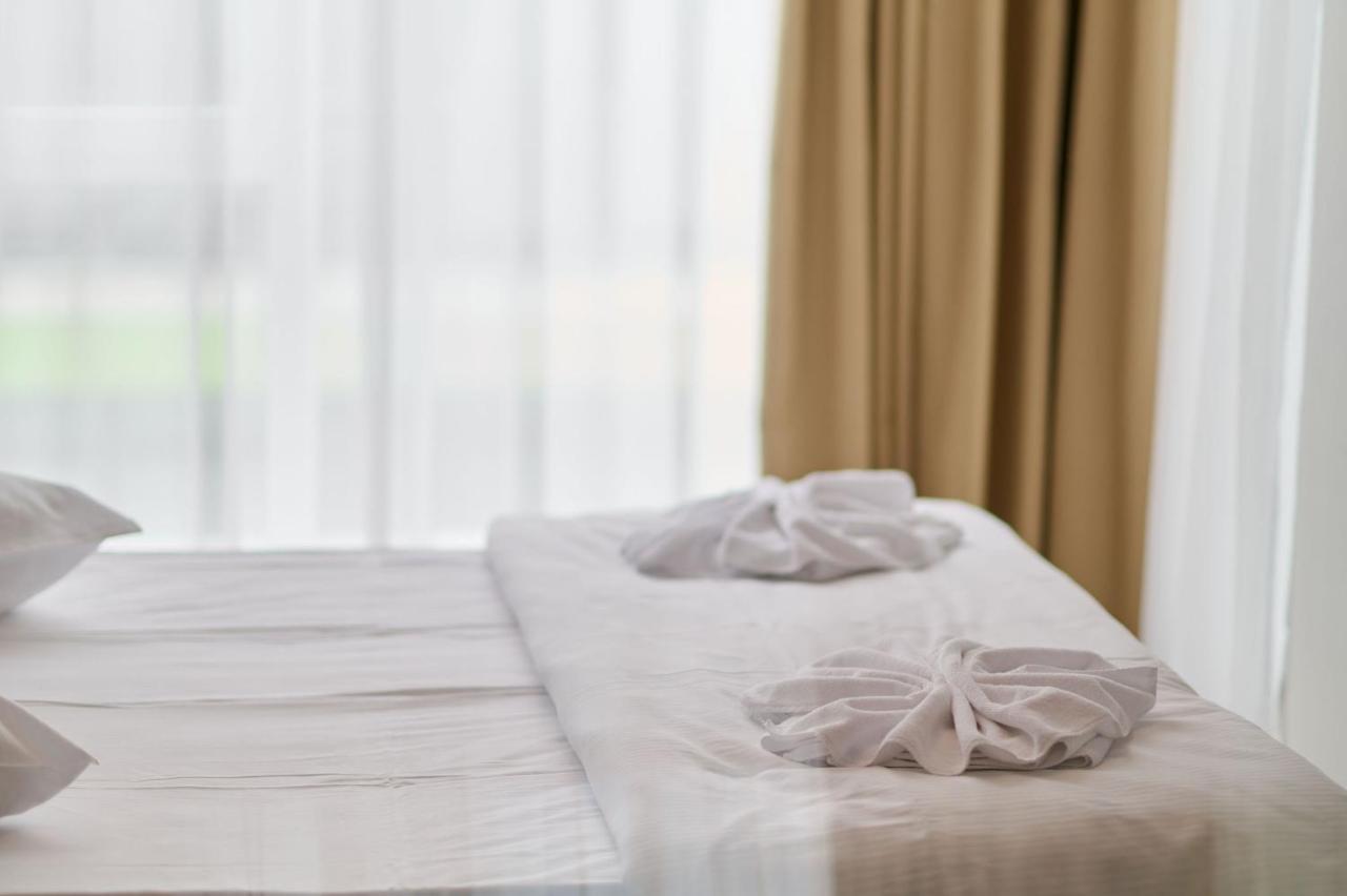 Olive Apartment In Spa N Pool Resort-Parking Mamaia Kültér fotó